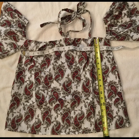 NEW! AFTER MARKET Paisley Cold Shoulder Top - Picture 8 of 8